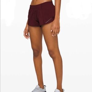 Lulu maroon hotty hot shorts